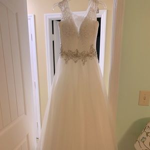 Allure Bridal #2967
